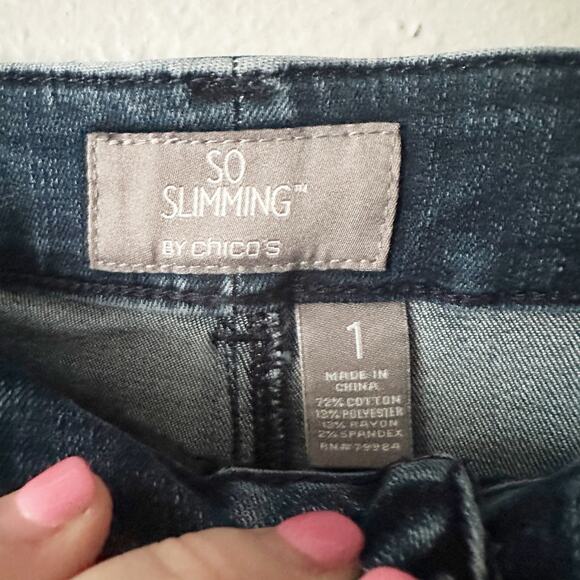 Chico’s So Slimming Size 1 Rhinestone Embellished Slim Ankle Jeans size 8 - Picture 6 of 12